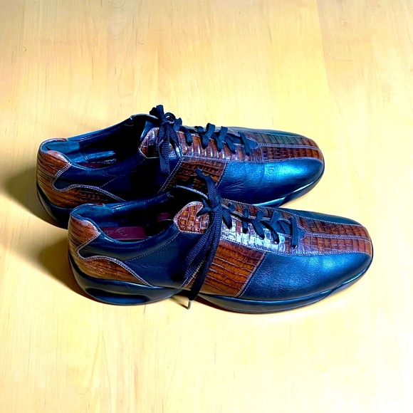 COLE HAAN CASUAL SHOES - Picture 3 of 5